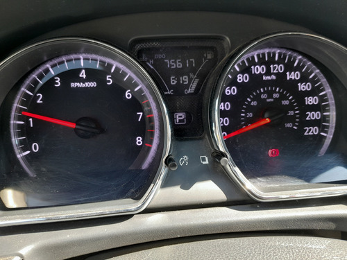 Nissan Versa 1.6 Exclusive Navi At