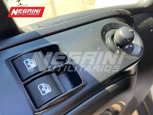 Imagem 14 de 15 de Iveco Daily 35150 3.0 Turbo Carroceira 2020 C/54.608 Km