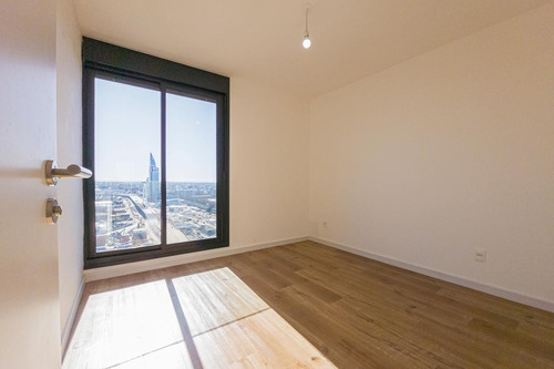 Imagen 13 de 23 de Venta Apartamento 2 Dormitorios En Centro - Nostrum Bay - Piso 21 - Cochera - Equipado! Con Renta