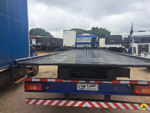 Volvo Vm 270 6x2 Gabinado Com Plataforma Nova