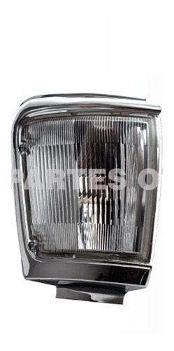 Faro De Giro Toyota Hilux 2001 Al 2004 Cristal Borde Cromado