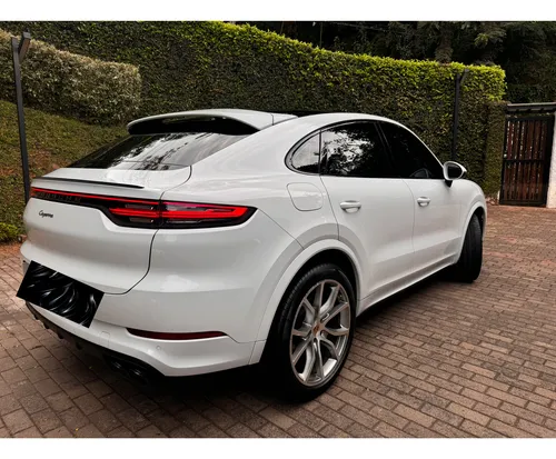 Porsche Cayenne 3.0