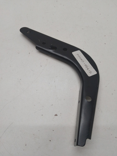 Soporte Trasero Estribo Lateral Izquierdo Toyota Hilux 05-15