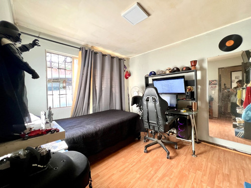Barrio Gran Bretaña, Amplia Casa, 5d2b+servicio