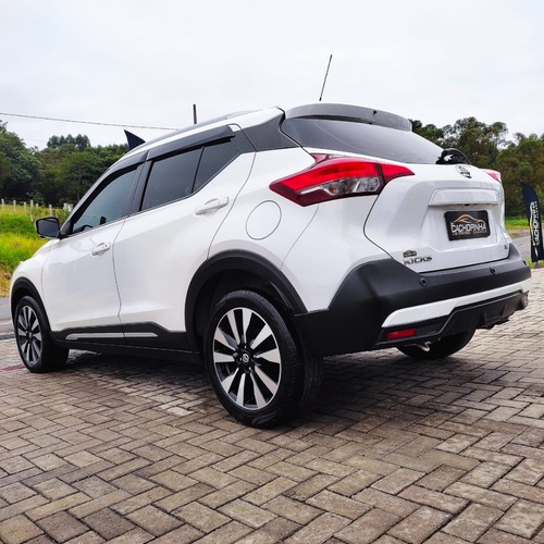 Imagem 4 de 11 de Nissan Kicks Sl