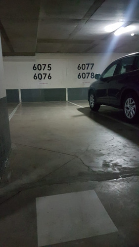 2 Estacionamientos Subterraneos En Tandem, Oficina Clase A