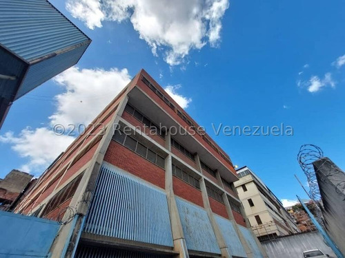 Local Comercial En Alquiler - Elena Marin Nobrega - Mls #23-20590