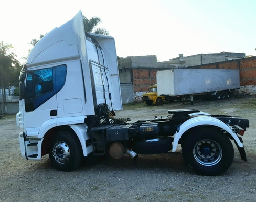 Imagem 6 de 11 de Iveco Stralis380hd