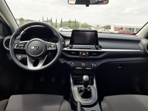 Imagen 10 de 11 de Kia Forte 2021 2.0 Lx 4 P Mt