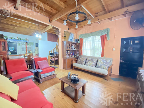 Imagen 4 de 15 de Venta De Casa De 3 Ambientes Con Cochera Y Patio En Wilde (28487)