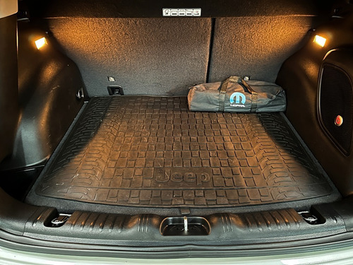 Imagen 16 de 25 de Jeep Compass Limited Plus 4x4 Nueva!