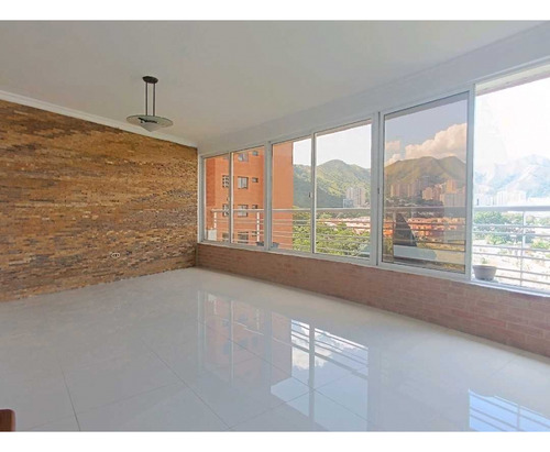 Apartamento En Alquiler Urb. Los Mangos Pe-8370769