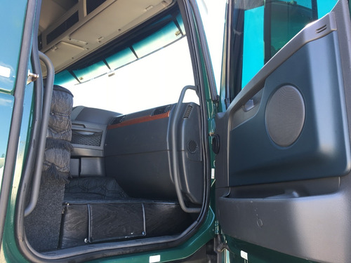 Oportunidade!!! Volvo Fh 460 Globetrotter I-shift 6x4 2013