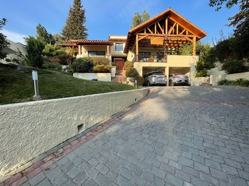 Imagen 6 de 16 de Vendo Preciosa Casa Con Lindos Jardines Y Piscina