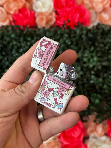 2 Encendedores Recargables Tipo Zippo De Hello Kitty