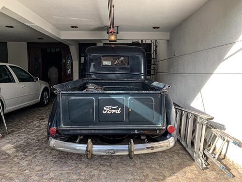 Imagen 8 de 15 de Pick Up Ford 1946 De Colección