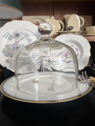 Campana Antigua Cristal Hialino Tallada Quesera Bombonera (Usado)