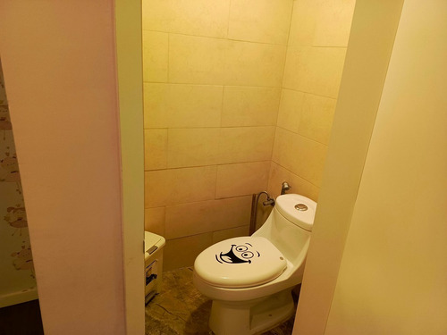 Town House En Venta Urb. El Peñón Baruta