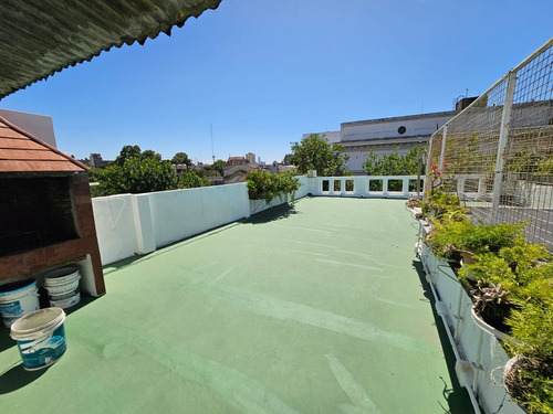 Venta Ph 7 Ambientes Con Gran Terraza Al Frente