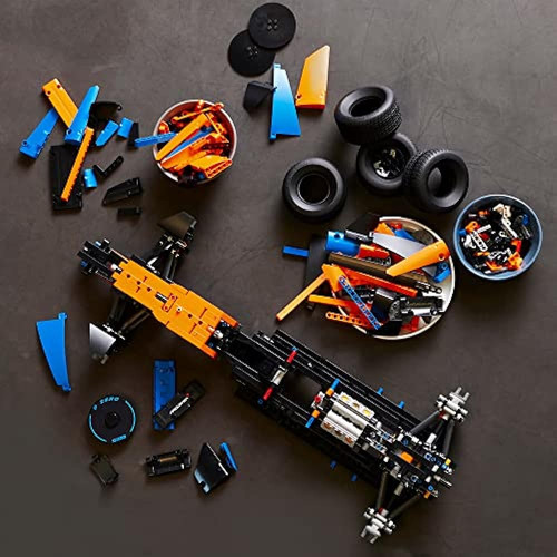 Carro de corrida Lego Technic Mclaren de Fórmula 1 modelo 42141