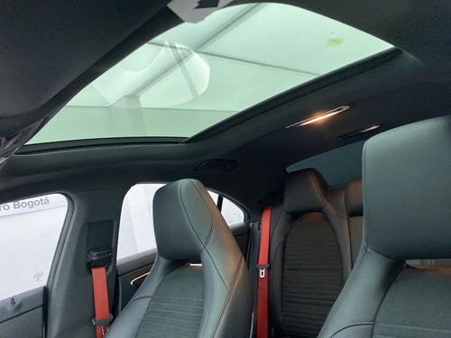 Imagen 22 de 25 de Mercedes Benz Cla 45 Amg A Matic 2.0