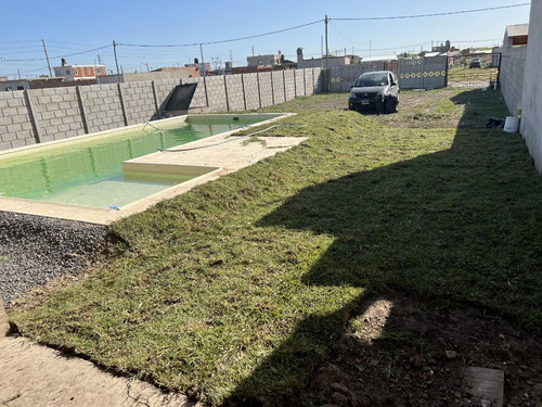 Imagen 4 de 19 de Dueño Vende Terreno Con Pileta, Quincho, Pieza Y Baño! 408mt Liquido