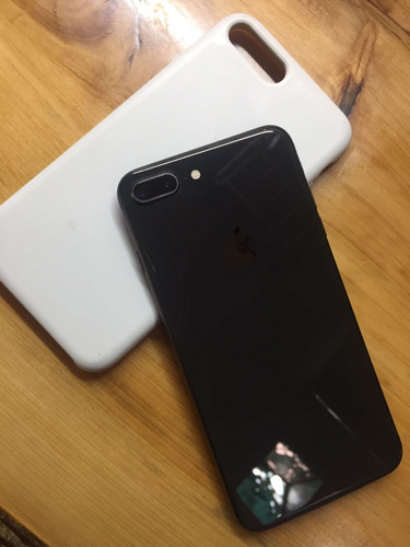 Celular iPhone 8 Plus 64 Gb!!! 