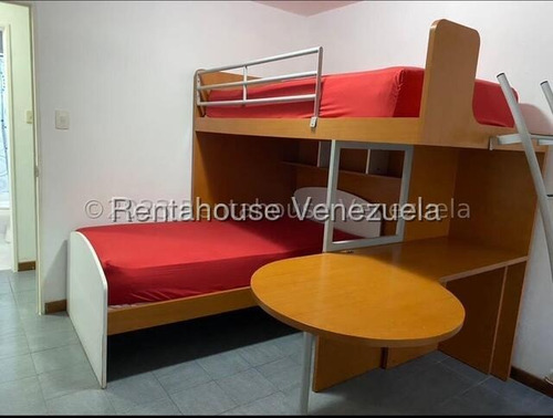 Apartamento En Alquiler Los Naranjos #25-24650 K.f
