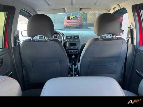 Imagem 10 de 15 de Volkswagen Novo Fox Hl Md 2015
