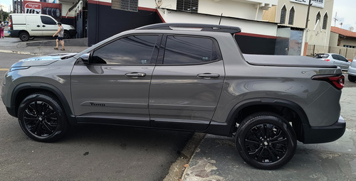 Fiat Toro 1.3 Volcano 16V Turbo Flex 4X2 Aut. 4P