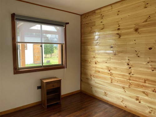 2 Casas Con Conectividad A Camino Internacional - Palguin