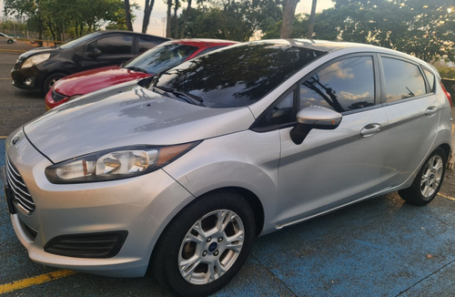 Ford Fiesta 1.6 Hatchback Se