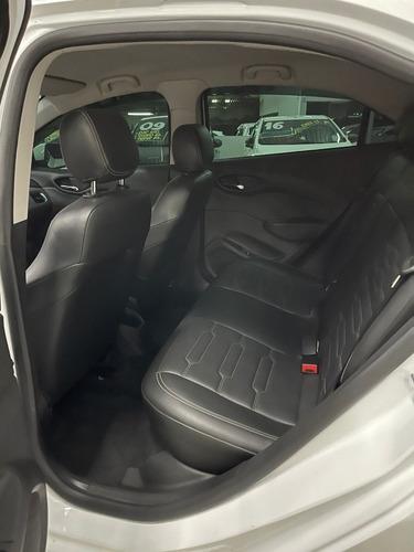 Imagem 11 de 14 de Chevrolet Onix 2019 1.4 Ltz 5p