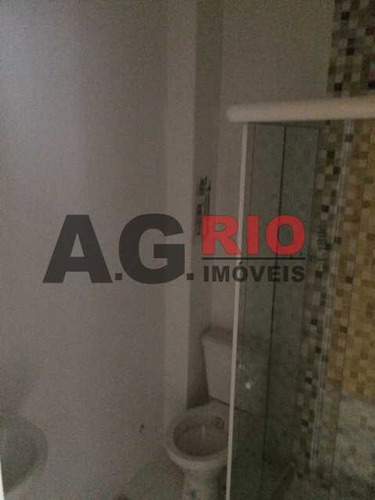 Casa De Rua-à Venda-marechal Hermes-rio De Janeiro - Agv73624