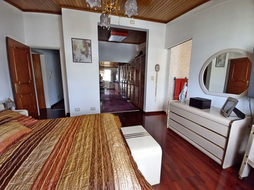 Imagen 13 de 18 de Vendo Ph 297m2 4h+s/4.5b+s/4pe Los Samanes 4880