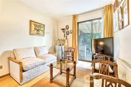 Imagen 12 de 20 de Casa En Venta De 4 Dorm + Servicios. En Lo Barnechea