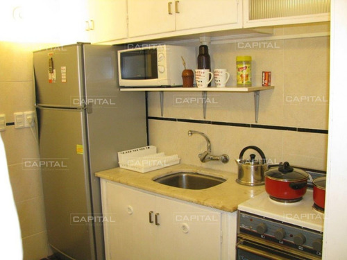 Imagen 2 de 7 de Apartamento En Venta Monoambiente Frente Al Mar Ideal Para Renta - Punta Del Este Brava