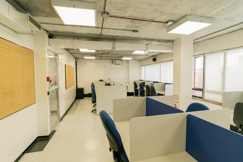 Oficina En Arriendo/venta En Centro Internacional. Cod A1002170