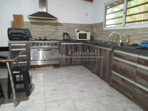 Lote Y Casa 4 Ambientes En Venta Barrio Alfar