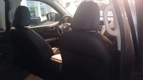 Renault Duster Oroch Profesional 1.6