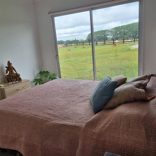 Imagen 15 de 22 de A Minutos De Frutillar Se Vende Linda Y Cómoda Casa