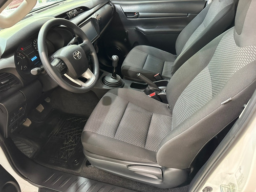 Imagen 10 de 10 de Toyota Hilux 2.4 C/s 4x4 Tdi Dx 150cv