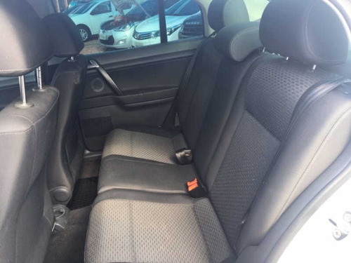 Volkswagen Polo Sedan 1.6 8v(comfort.)(totalflex) 4p