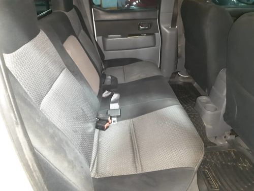 Imagen 8 de 10 de Mazda Bt 50 Sincronica 4x4