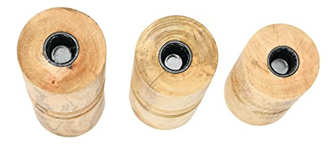 Mesa De Juego Con 3 Portavelas Cónicos Apilados De Madera
