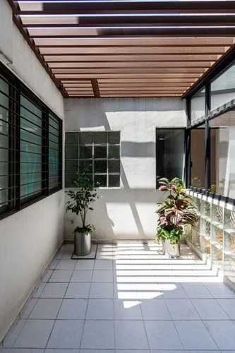 Casa Con Uso De Suelo En Venta En Col. Anzures, Miguel Hidalgo!!