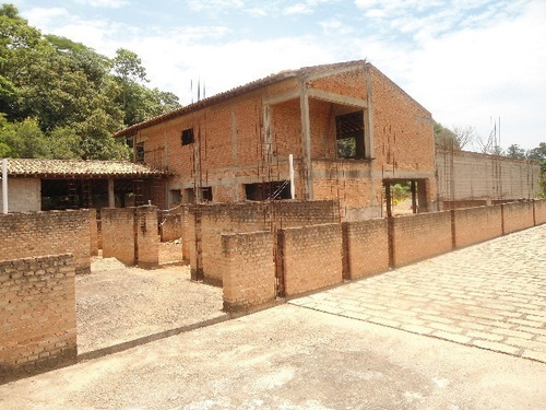 Vendo Maravilhosa Chácara De Alto Padrão A 2 Km Do Centro De Louveira, Com1500 M² De A/c, 20.000 De Terreno, Conforto E Tranquilidade Para Bem Viver. - Ch00113 - 2451665