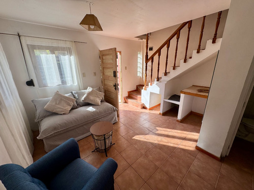 Casa Céntrica En Maitencillo 2 Pisos, Patio Amplio, Opción