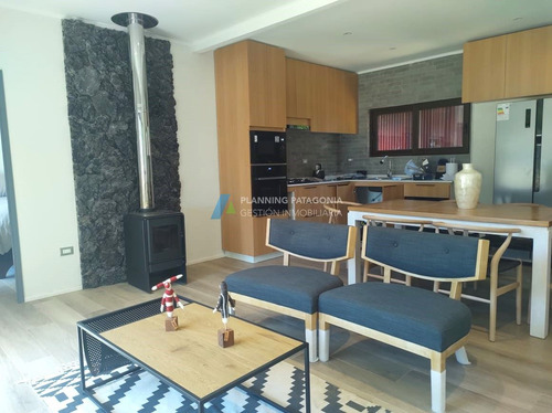 Casa En Venta De 3 Dorm. Con Acceso Al Lago En Frutillar
