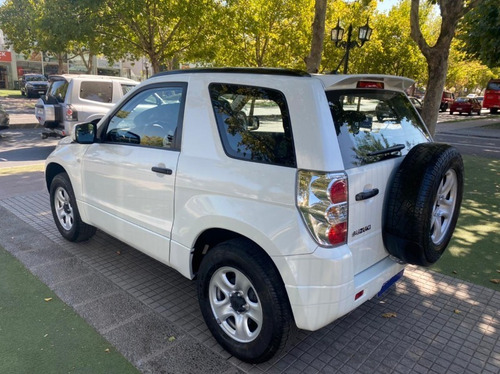 Suzuki Grand Vitara Glx 1.6 4wd 2013